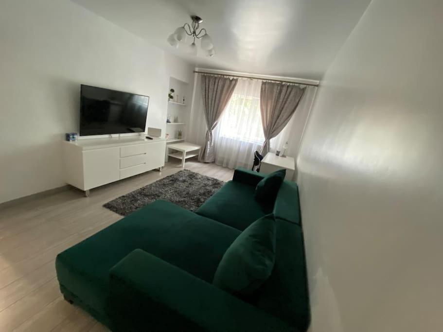 The Urban Hub 1 Apartment Яш Екстериор снимка